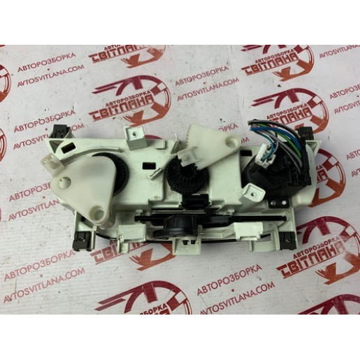 Блок управления обогревателем Fiat Doblo 2006- 46723236